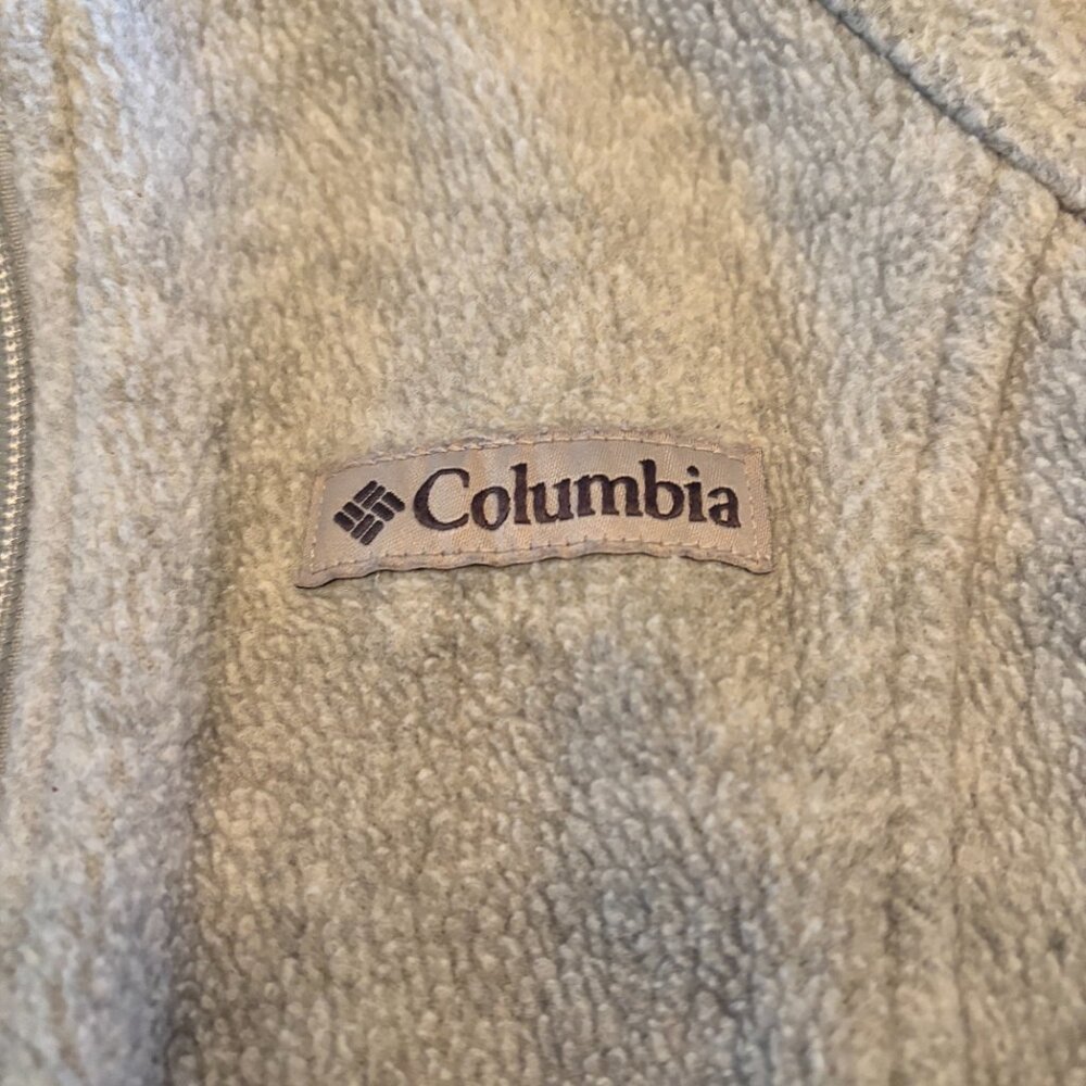 Columbia Sweater - Picture 2 of 3